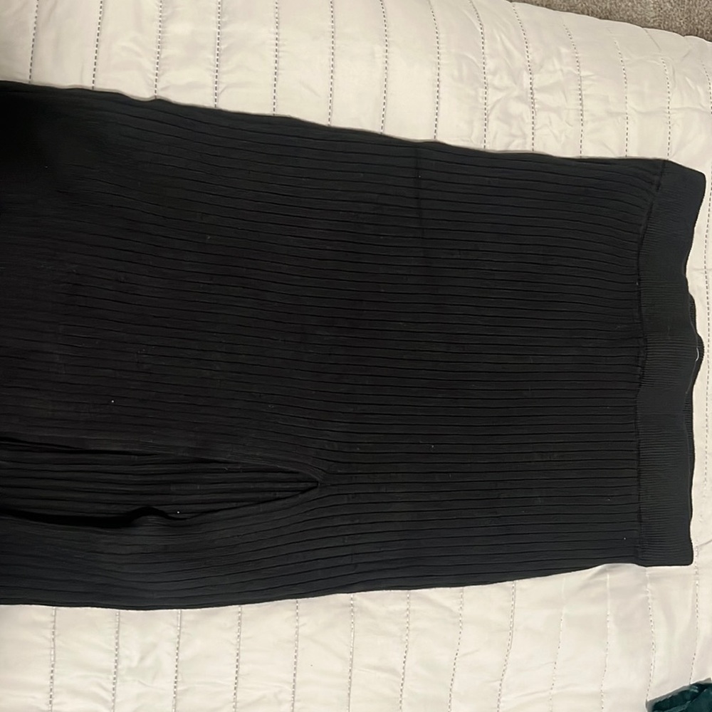 Knit, black Abercrombie and Fitch skirt